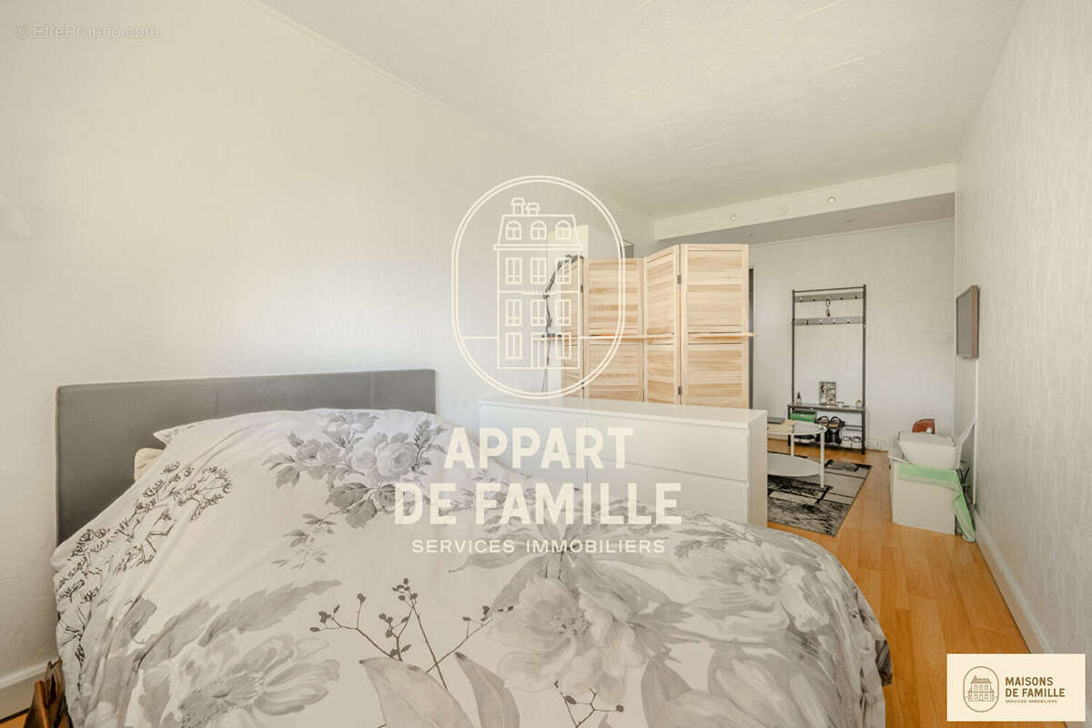 Appartement à GARCHES