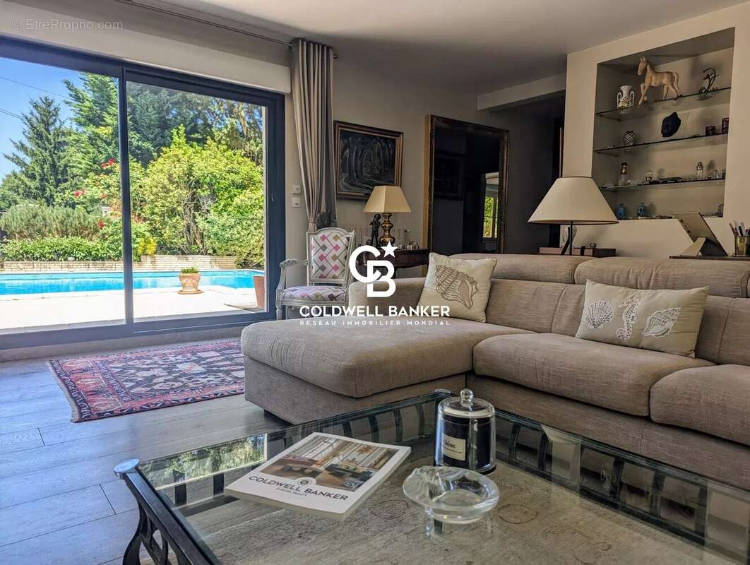 Maison à JOUE-LES-TOURS