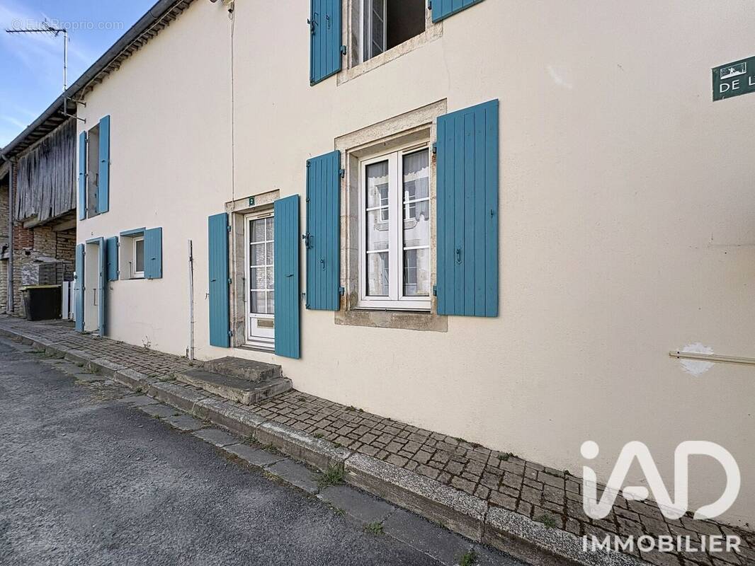 Photo 1 - Maison à LA GREVE-SUR-MIGNON