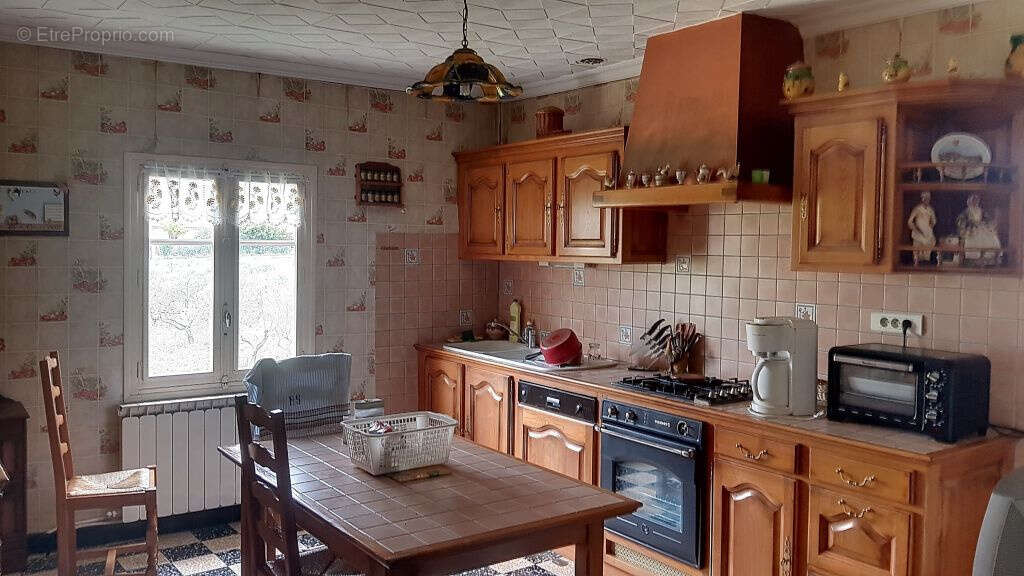 Maison à SAINT-AMBROIX