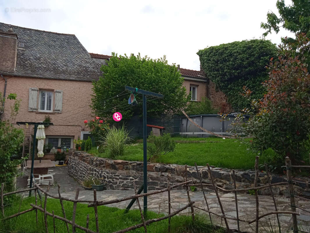 Appartement à FIRMI