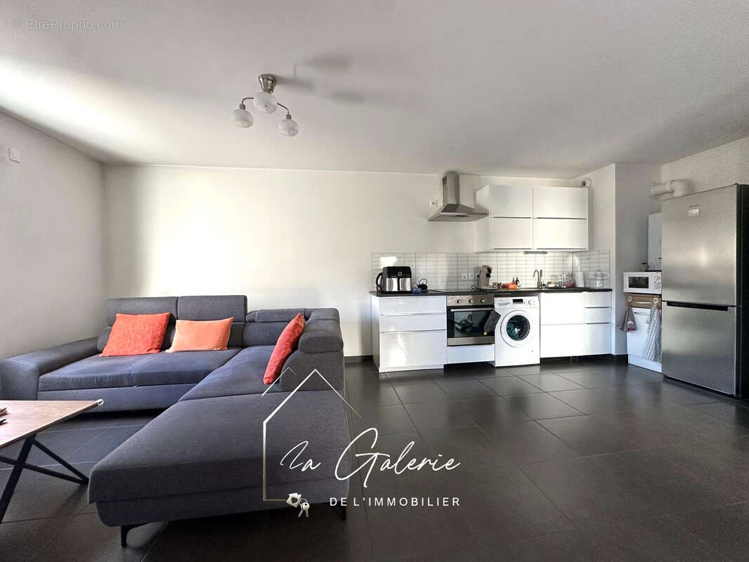 Appartement à MEYLAN