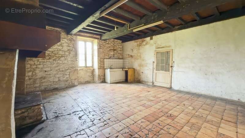 Propriété à vendre 3 pièces Maison 132 m2 avec 40 m2 de garage et grange de 210 m2 BOURNEL (47) - photo 12