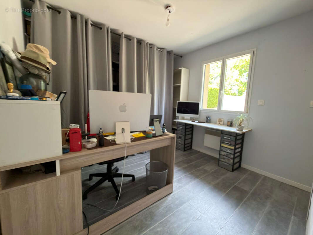 Maison familiale 5 chambres avec vie de plain-pied, Bourg de Plomelin - photo 4
