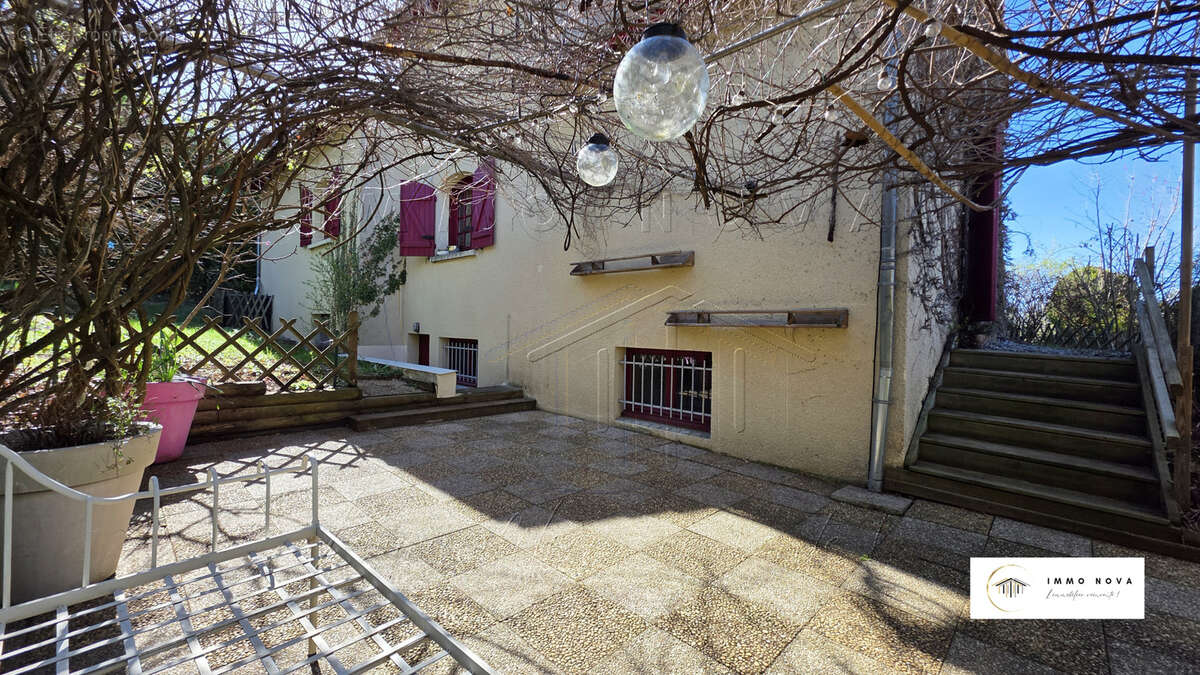 Maison à SAINT-MAURICE