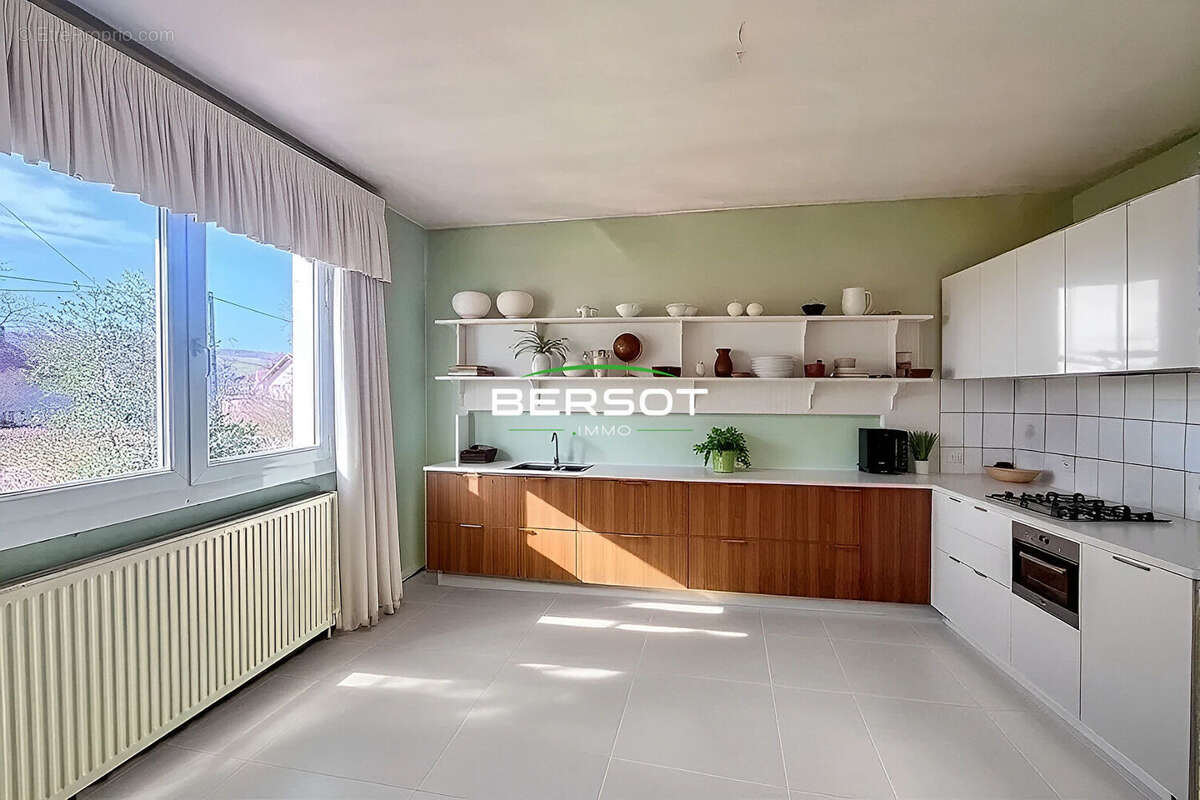 Maison à GOUX-LES-DAMBELIN