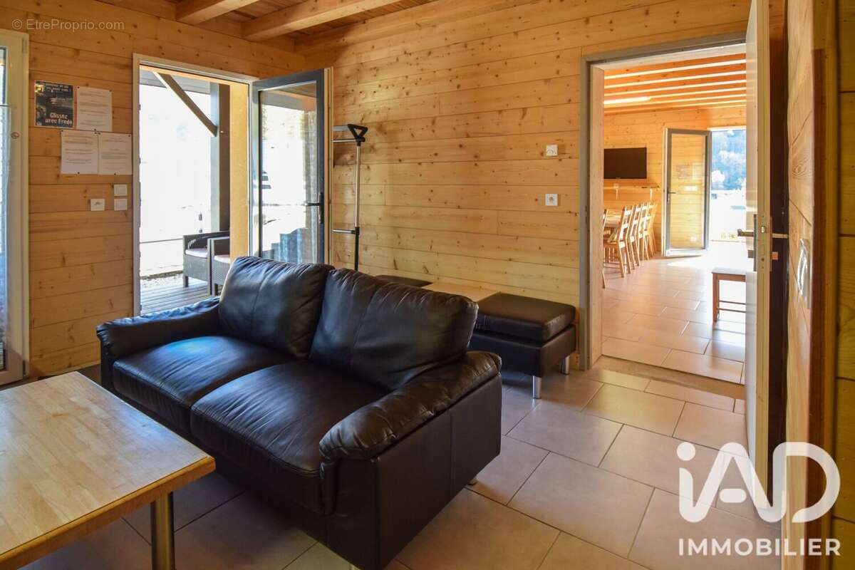 Maison 80 m² à Luz-Saint-Sauveur  - photo 4