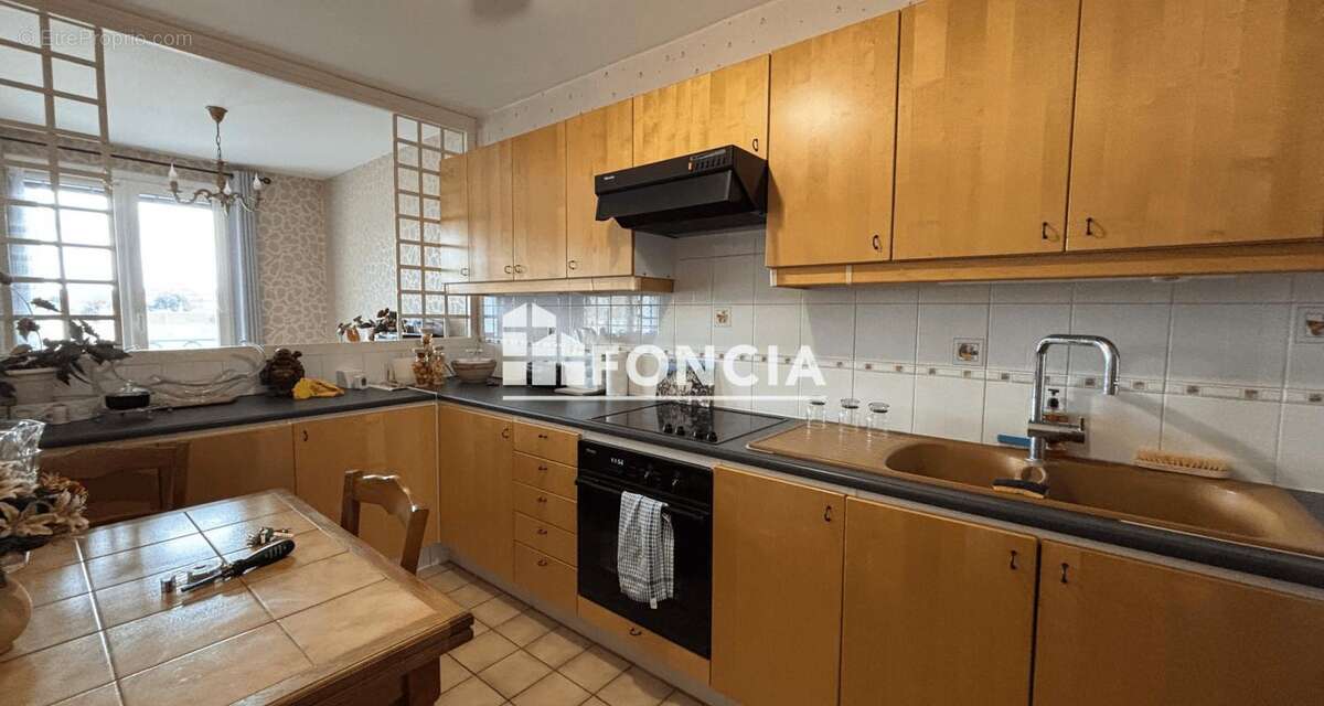 Appartement à MANTES-LA-JOLIE