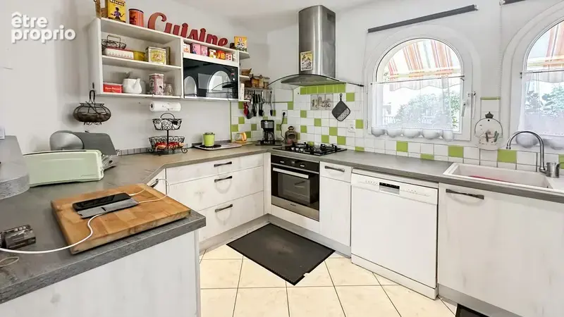 Maison de plain-pied à vendre 4 pièces BERGERAC (24) - terrain 2184 m2 - piscine - photo 8