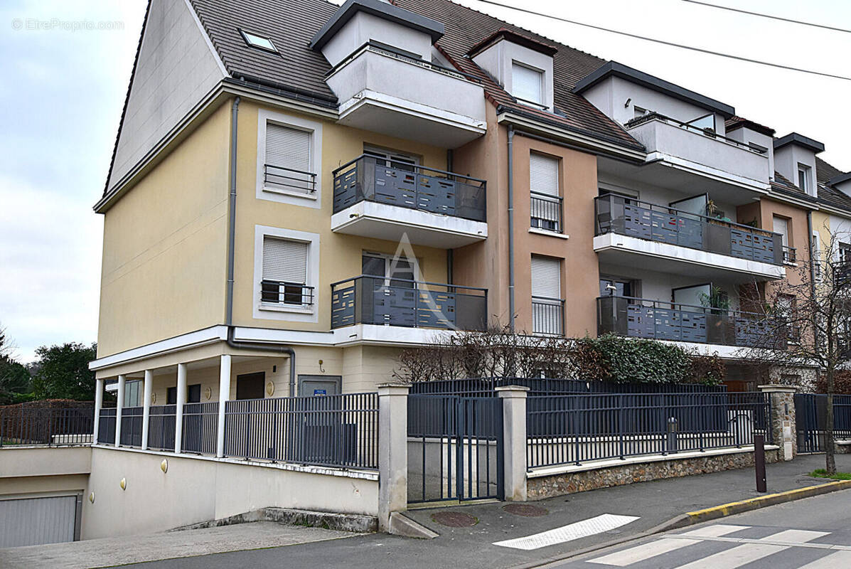 Appartement à MONTLHERY