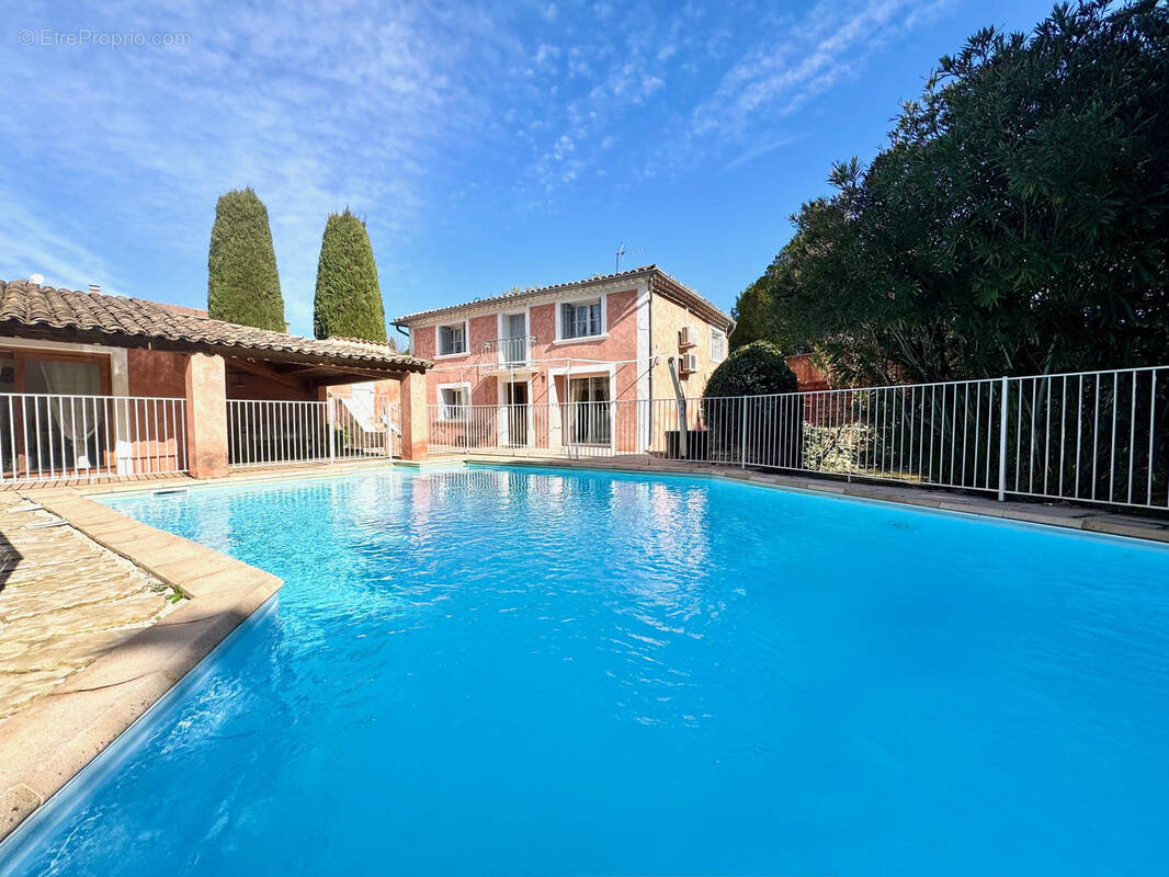 Maison à VAISON-LA-ROMAINE