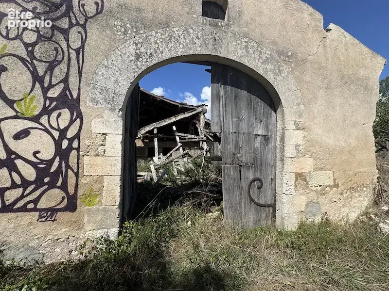 Ancien moulin a rénover avec 10ha - photo 9