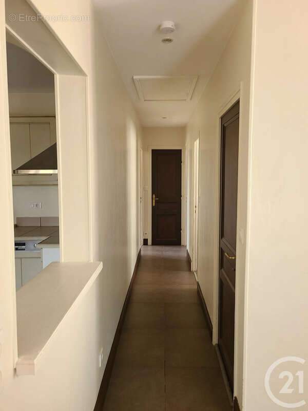 Maison à SAINT-MAMET-LA-SALVETAT