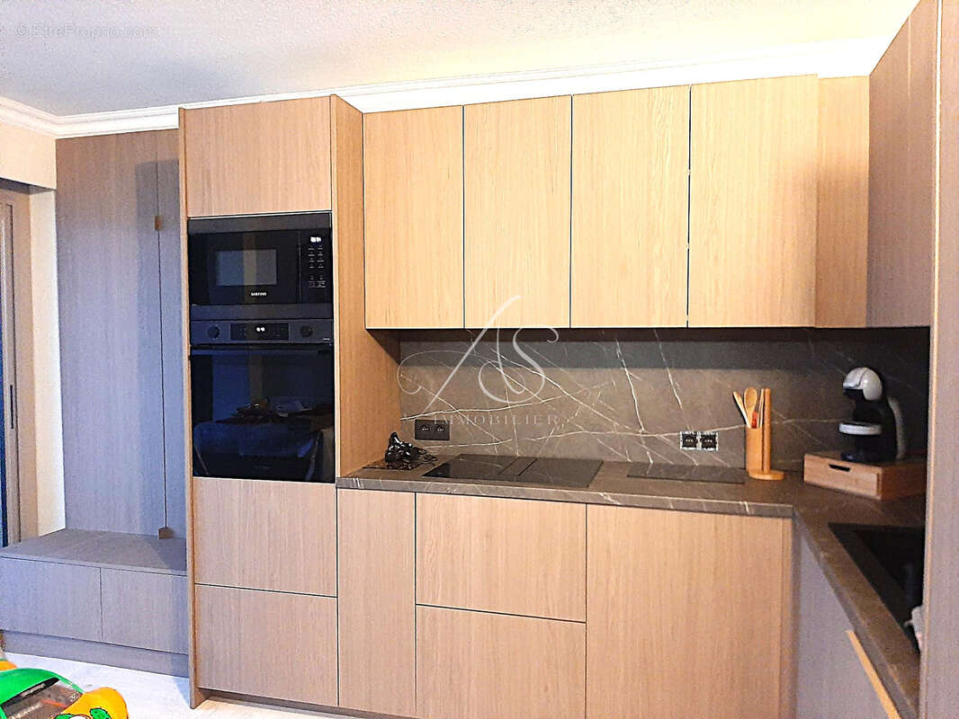 Appartement à MANDELIEU-LA-NAPOULE