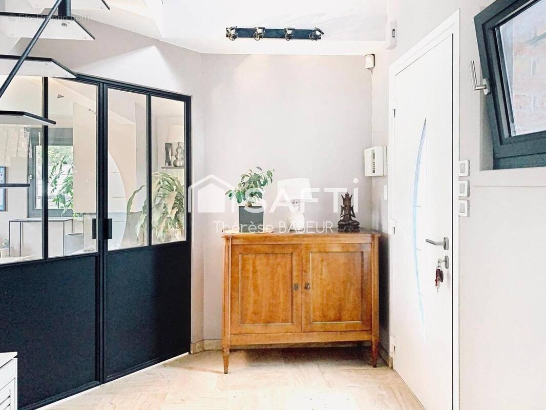 Photo 1 - Maison à MARCQ-EN-BAROEUL