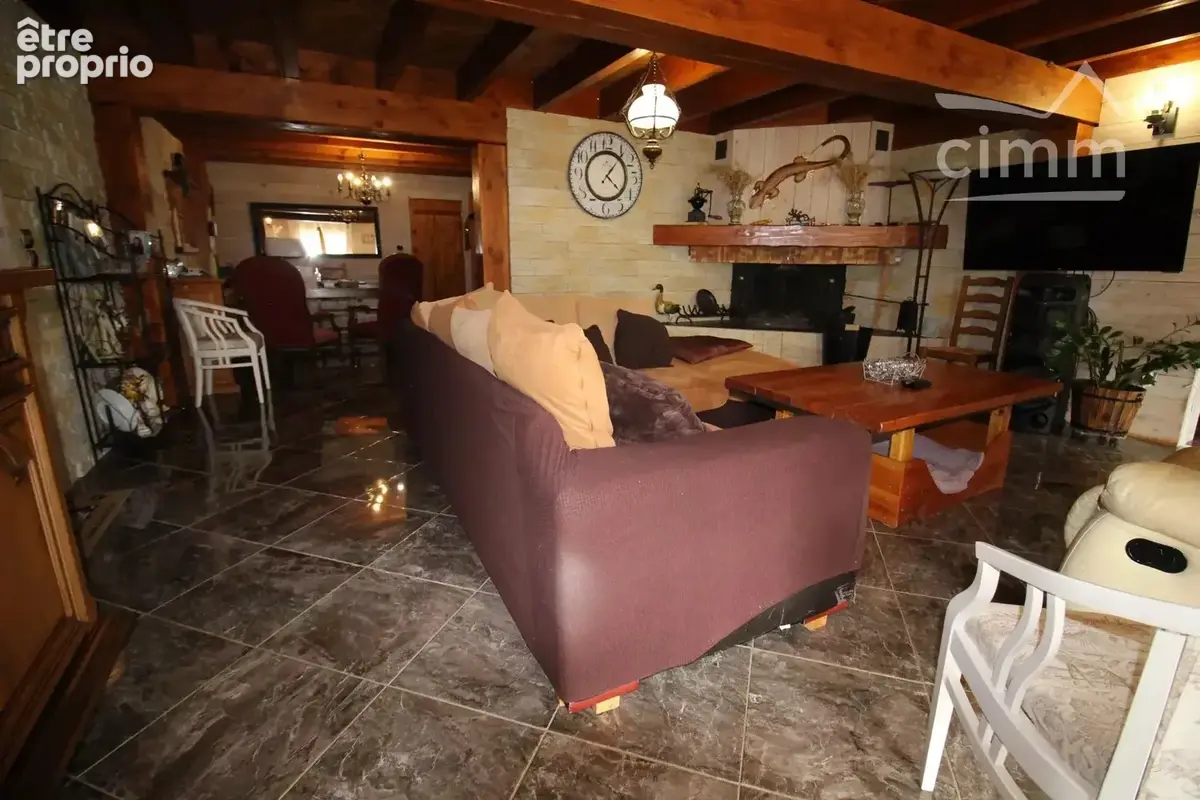 A vendre une propriété d'exception avec des gites sur un grand terrain - photo 12