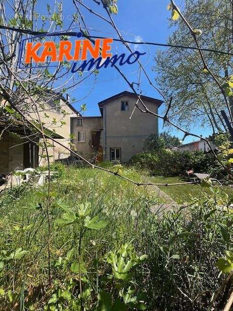 Appartement 84 m² à Fontaines-Saint-Martin  - photo 7