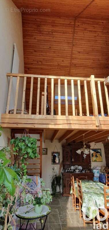 Photo 8 - Maison à HOCQUIGNY