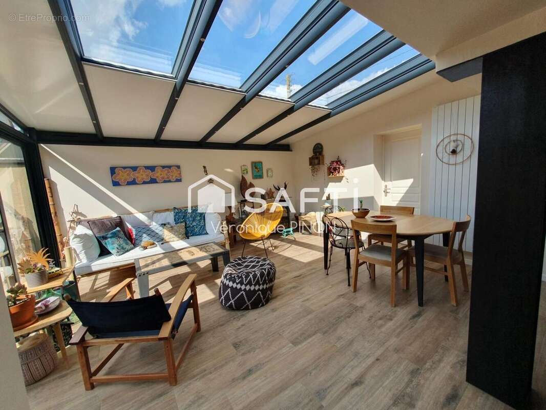 Photo 2 - Maison à CHERRE