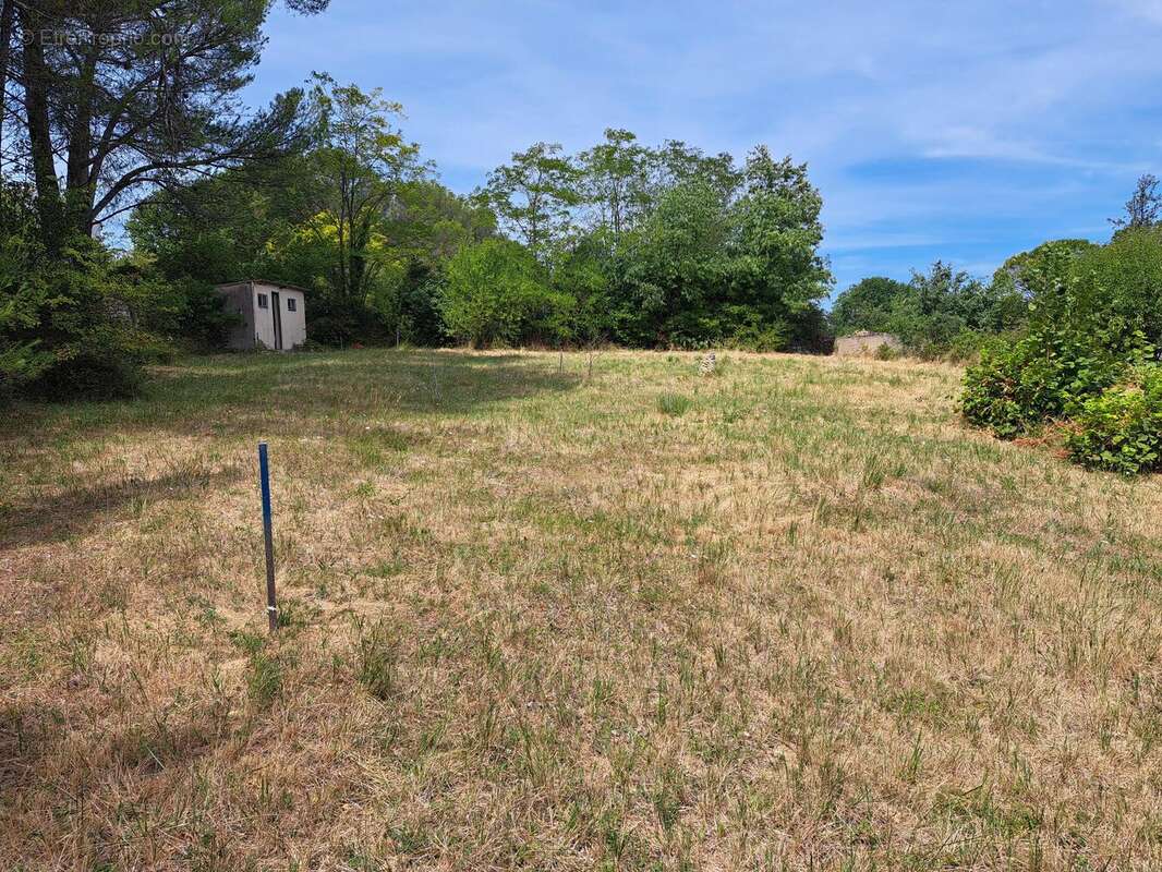 Photo 2 - Terrain à EGUILLES