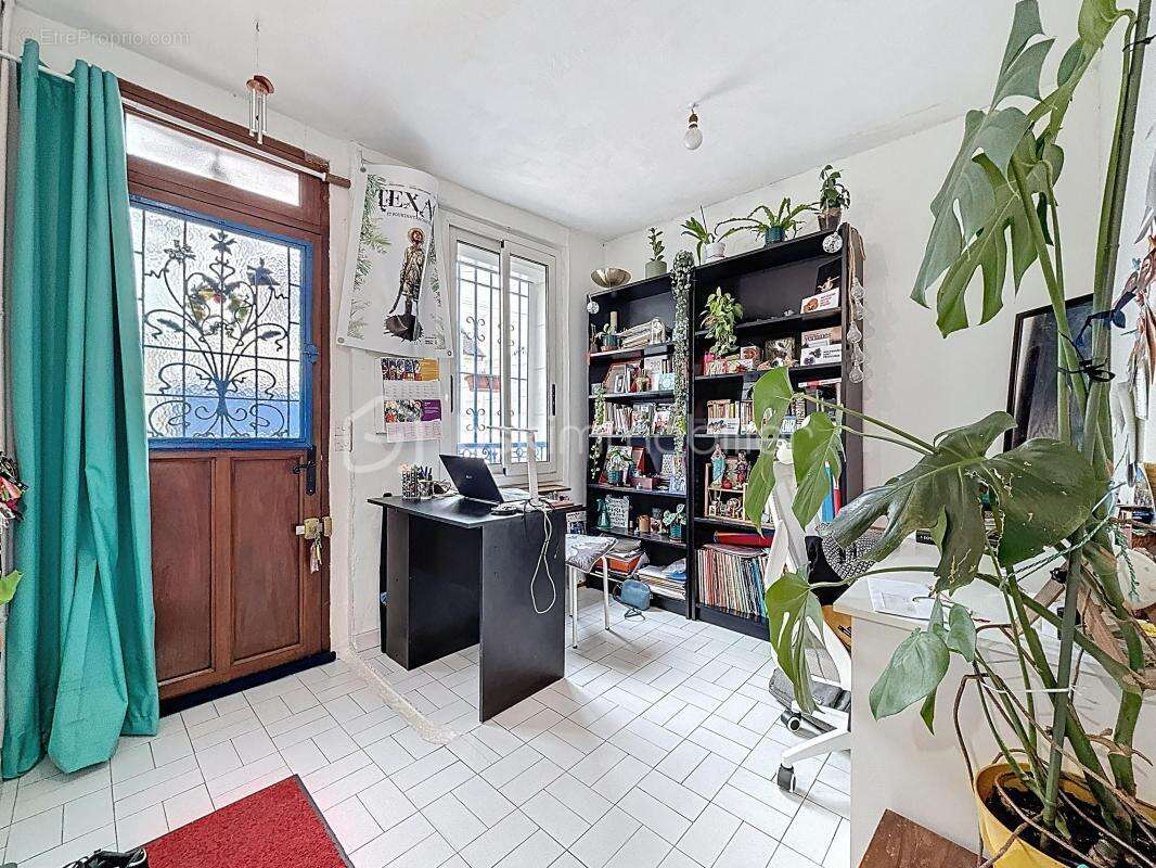 Maison à SARTROUVILLE