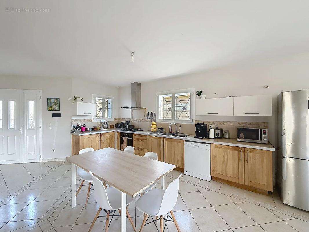 Maison à CASTELSARRASIN