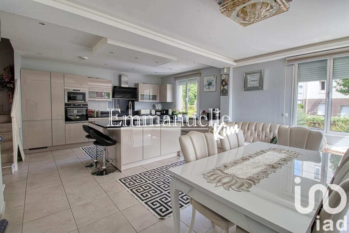 Photo 3 - Maison à ERMONT