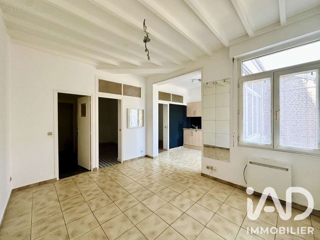 Appartement 41 m² à Lille  - photo 2