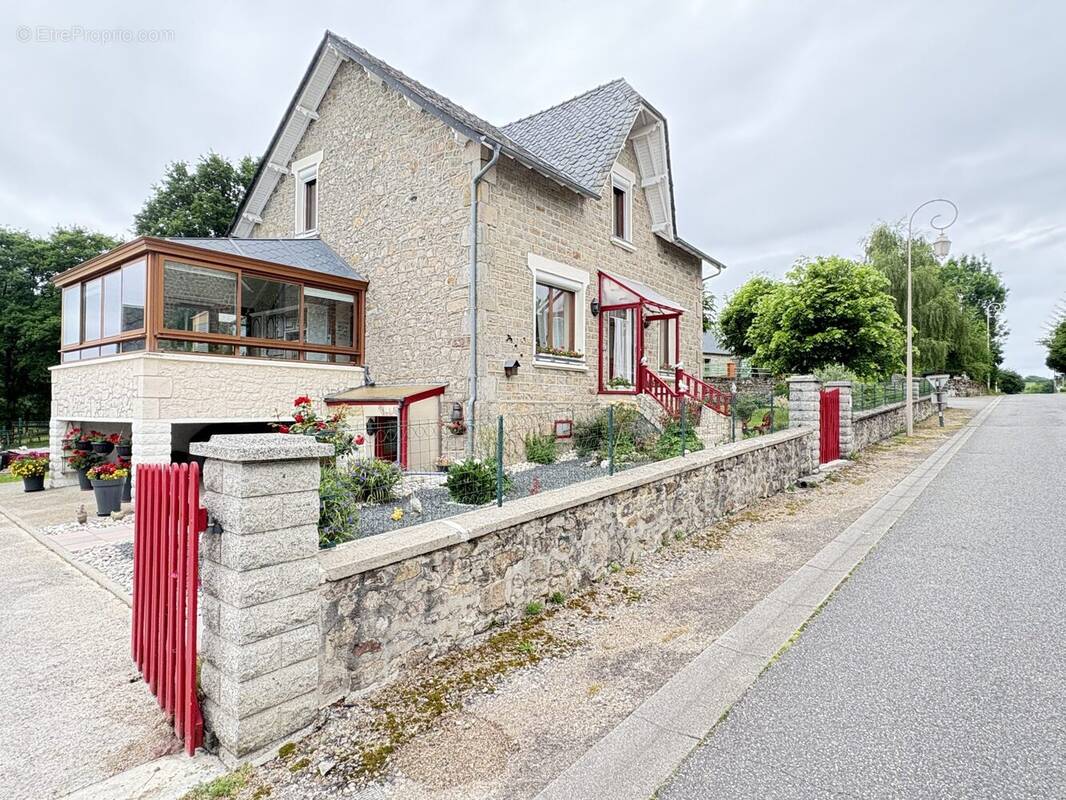 Maison à DARAZAC