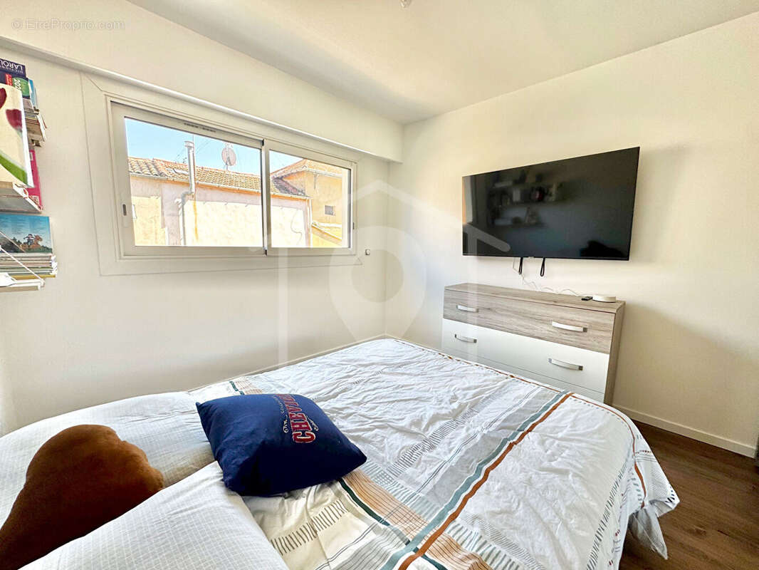 Appartement à VALLAURIS