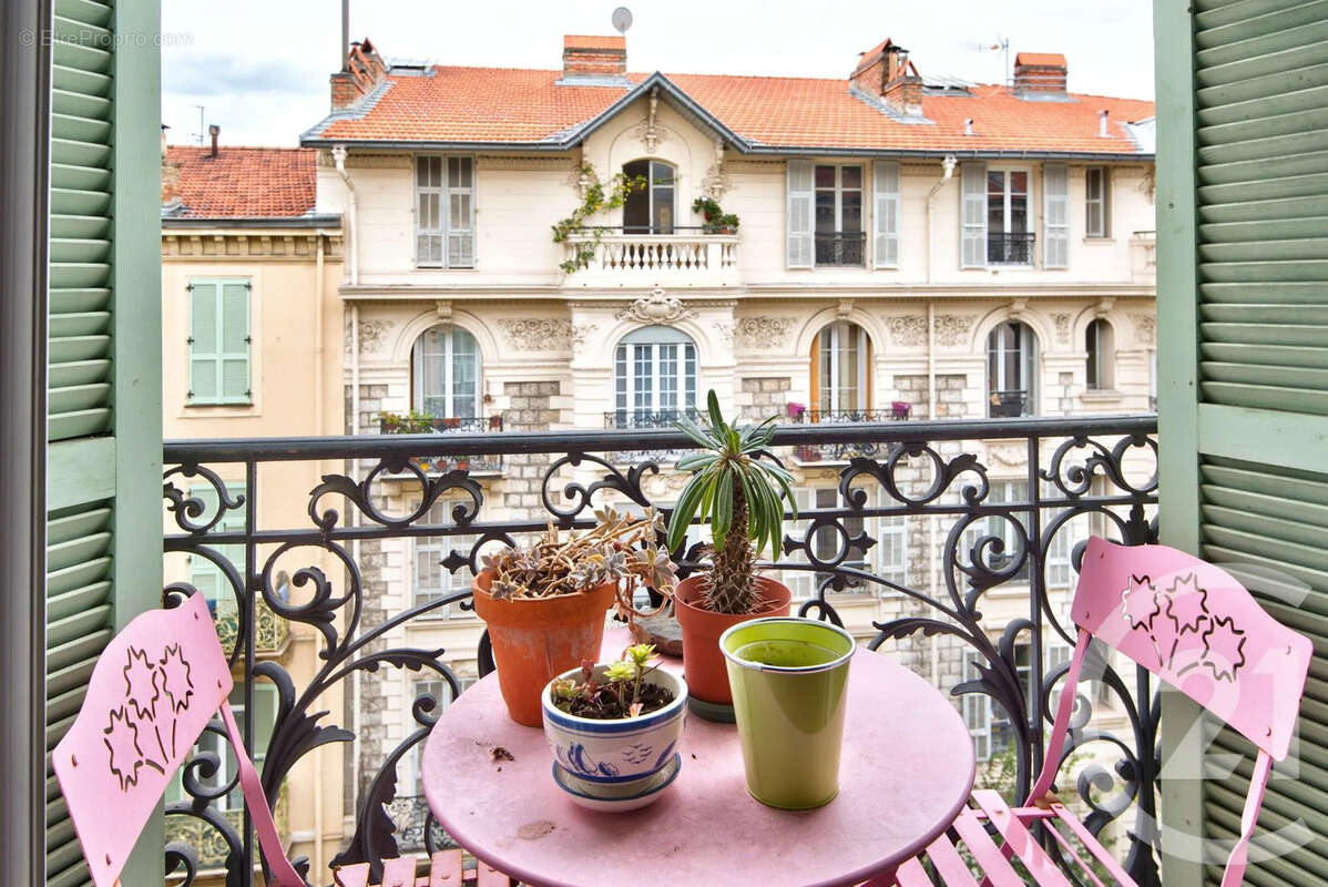 Appartement à NICE