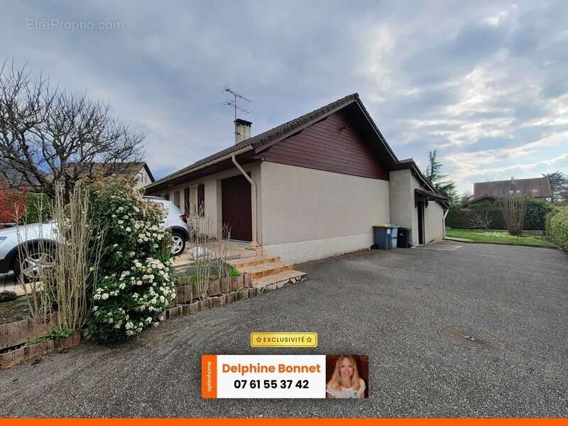 Maison à SAINT-ETIENNE-DE-CROSSEY