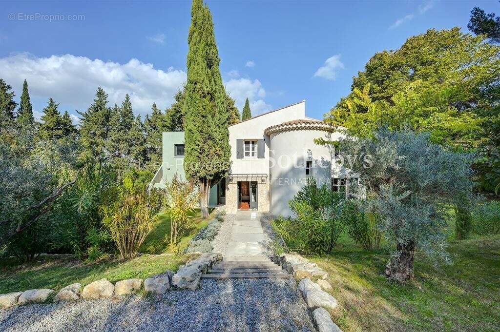 Maison à AIX-EN-PROVENCE