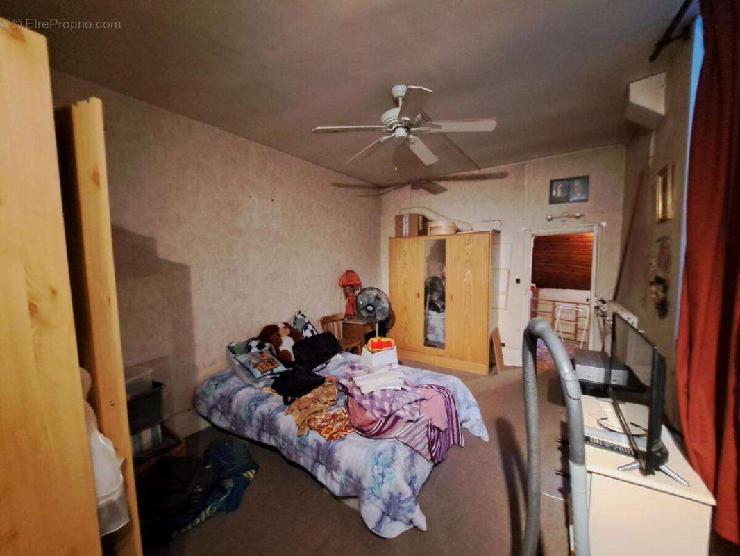 Maison à MEHUN-SUR-YEVRE