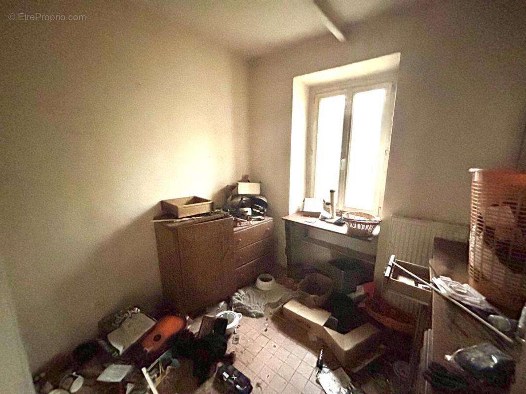 Appartement à COMMENTRY