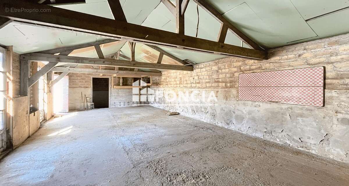 Maison à SAINT-GEORGES-DES-GROSEILLERS