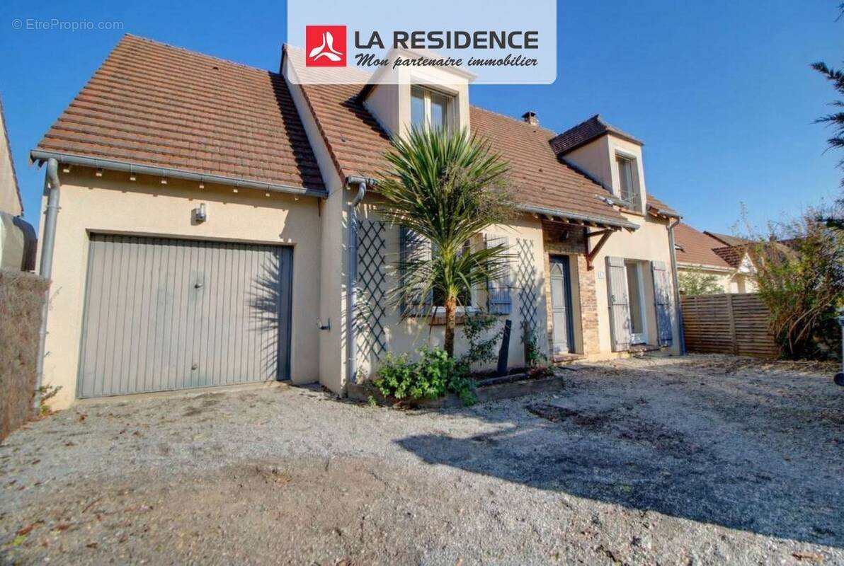 Maison à VERNEUIL-SUR-SEINE