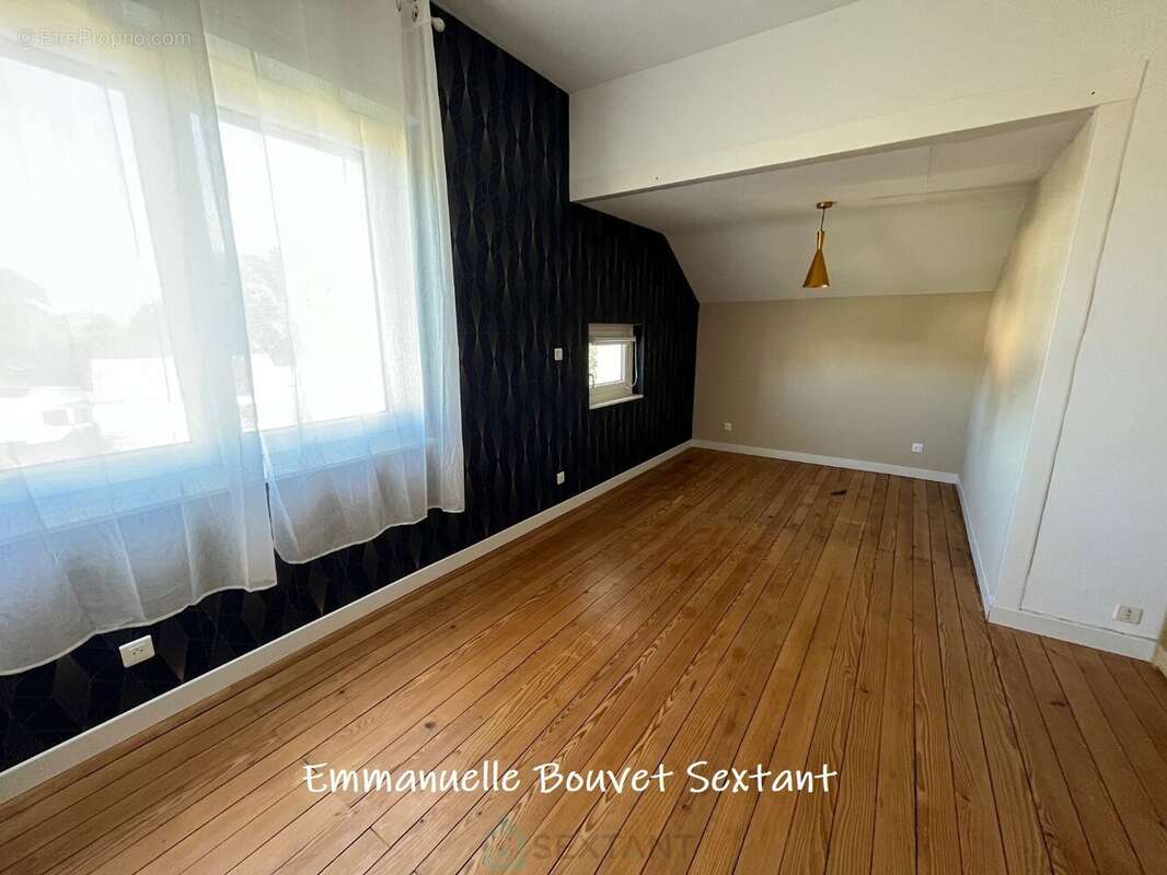 Bergerac, grande maison de ville année 30 joliement rénovée, 5 chambres, proche centre-ville - photo 11