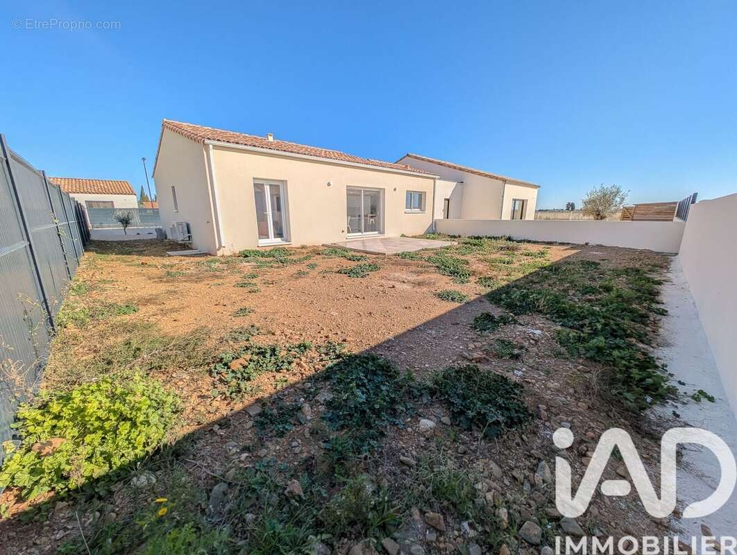 Photo 3 - Maison à GINESTAS