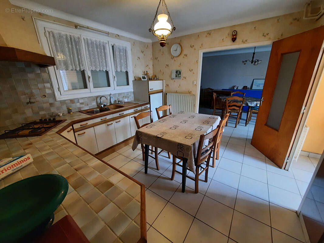 Maison à SAINT-MALO-DE-GUERSAC