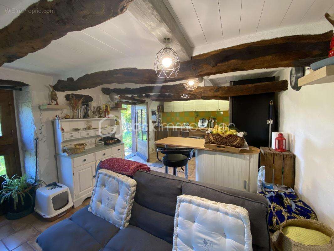 Maison à SAINT-IZAIRE