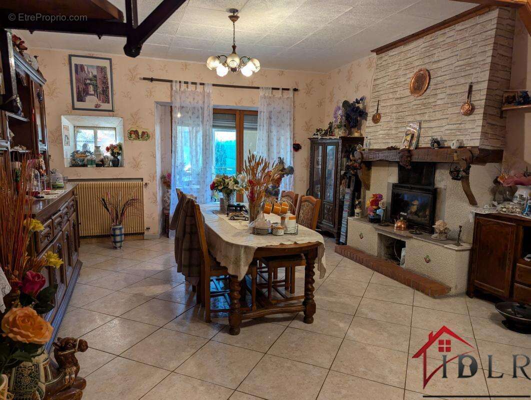 Maison à FOUVENT-SAINT-ANDOCHE