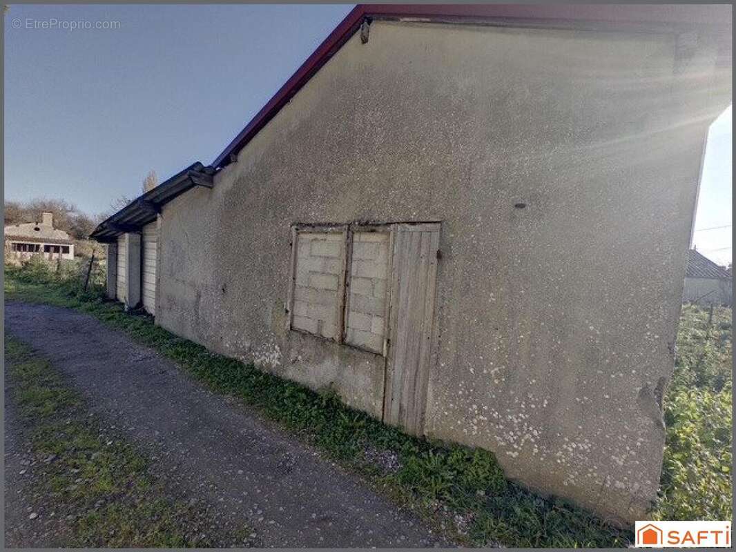 Photo 2 - Terrain à AMBARES-ET-LAGRAVE