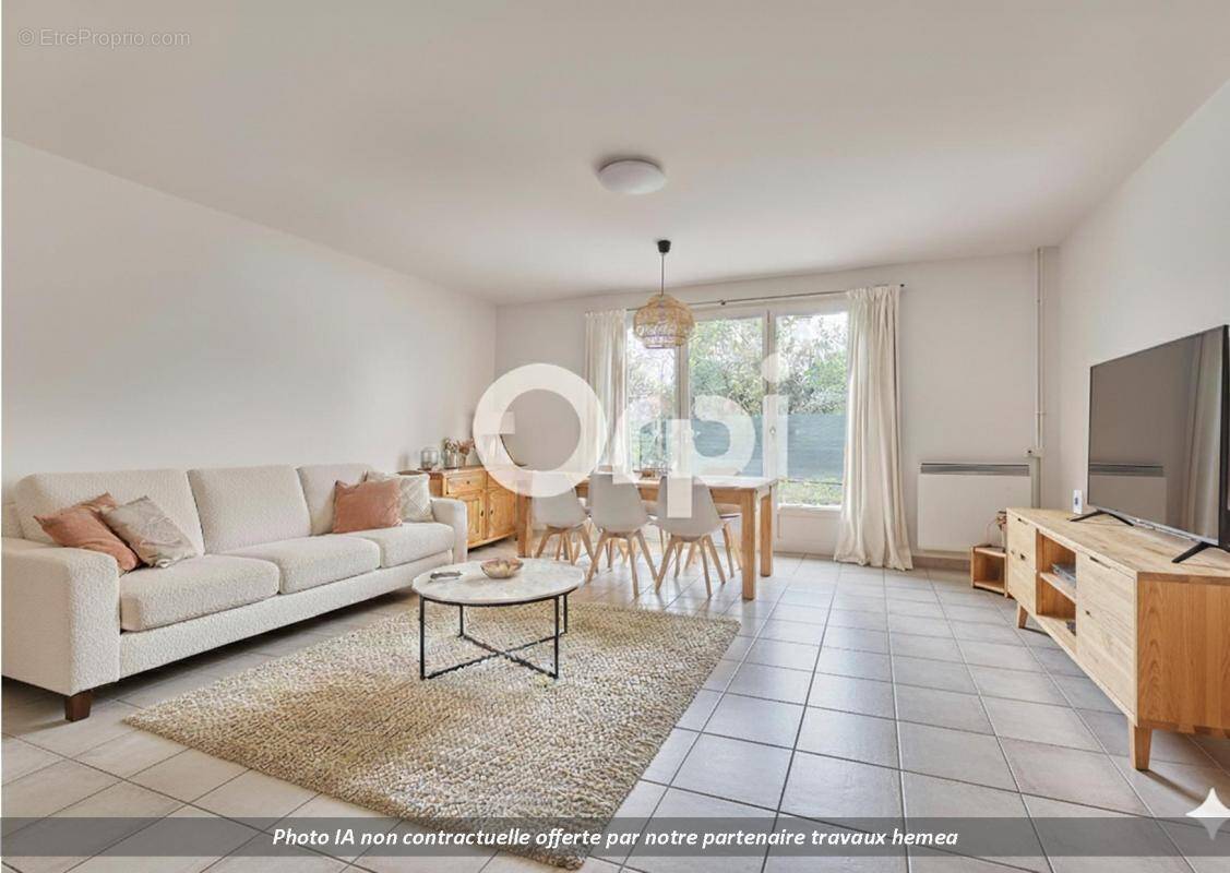 Maison à BUSSY-SAINT-GEORGES