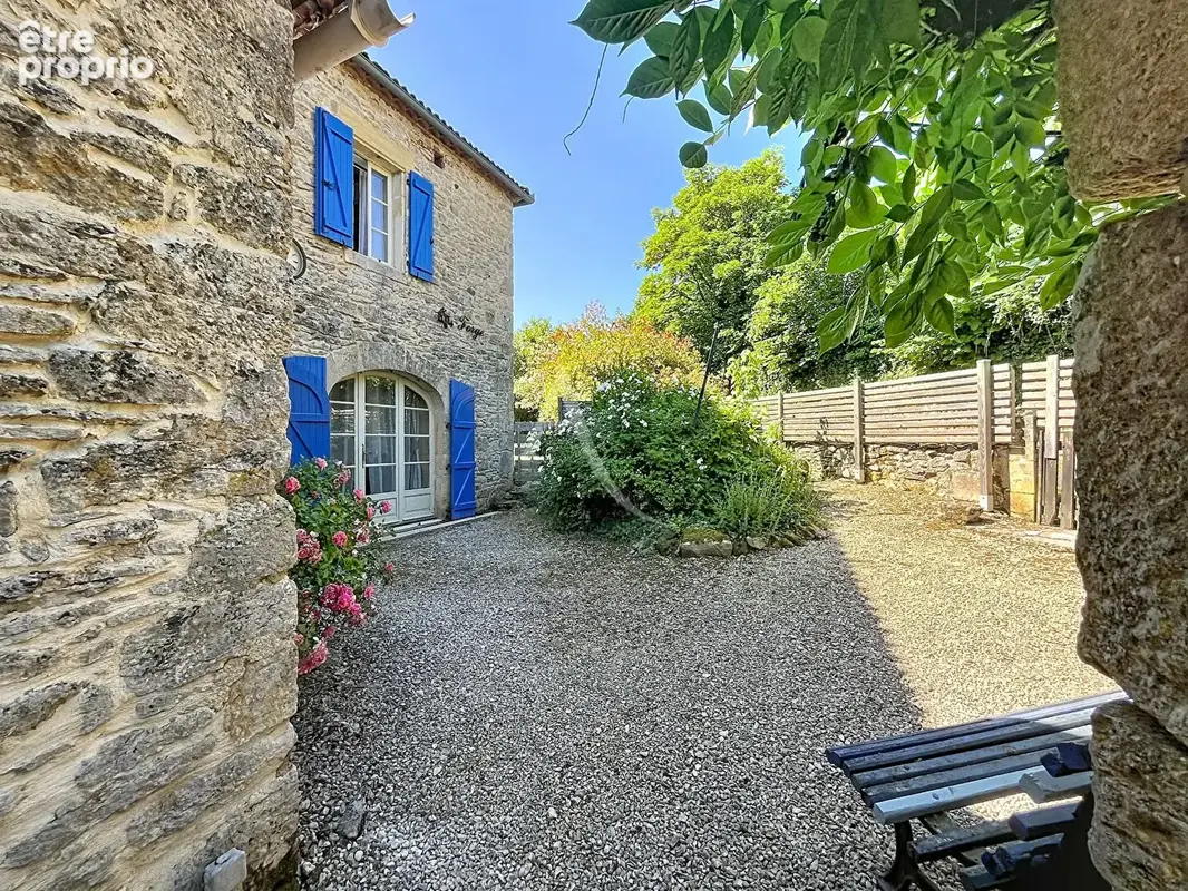Maison en pierre avec jardin, 2 chambres, 5km de PRAYSSAC - photo 11