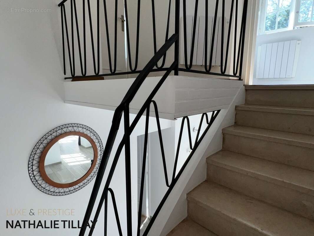 Orléans, Propriete à vendre, superbe Moulin rénové et bordé par la rivière, a l est d Orleans, parcelle de 4500 m² - photo 12