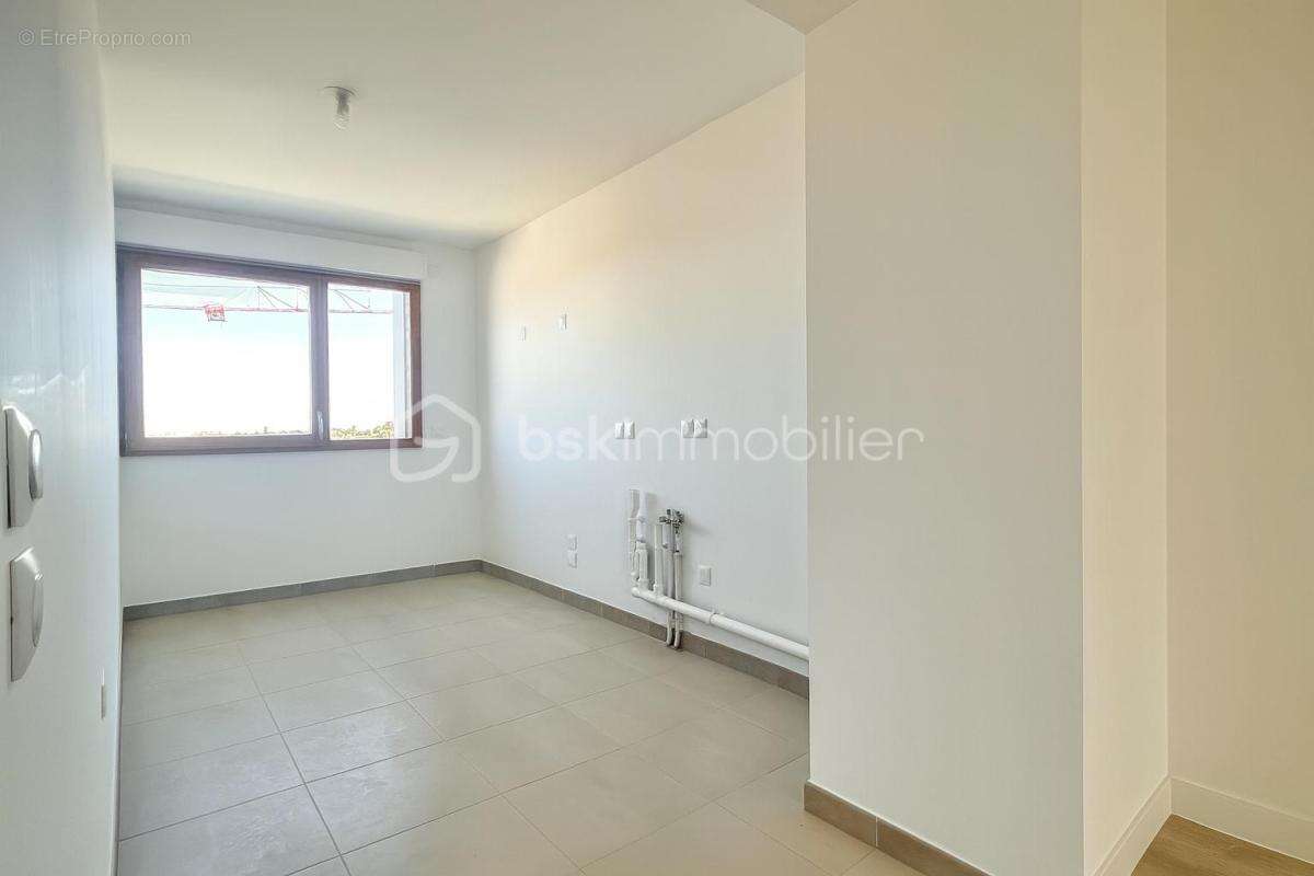 Appartement à BUSSY-SAINT-GEORGES