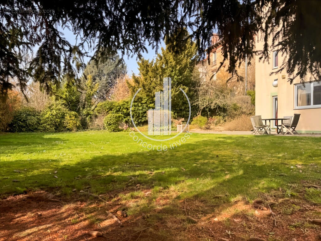 Appartement à SAINT-CLOUD