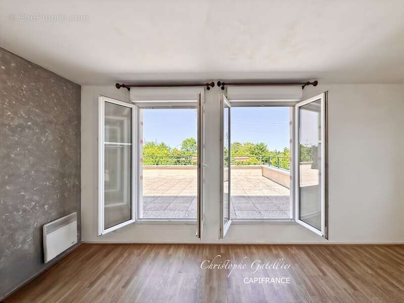 Appartement à ELANCOURT