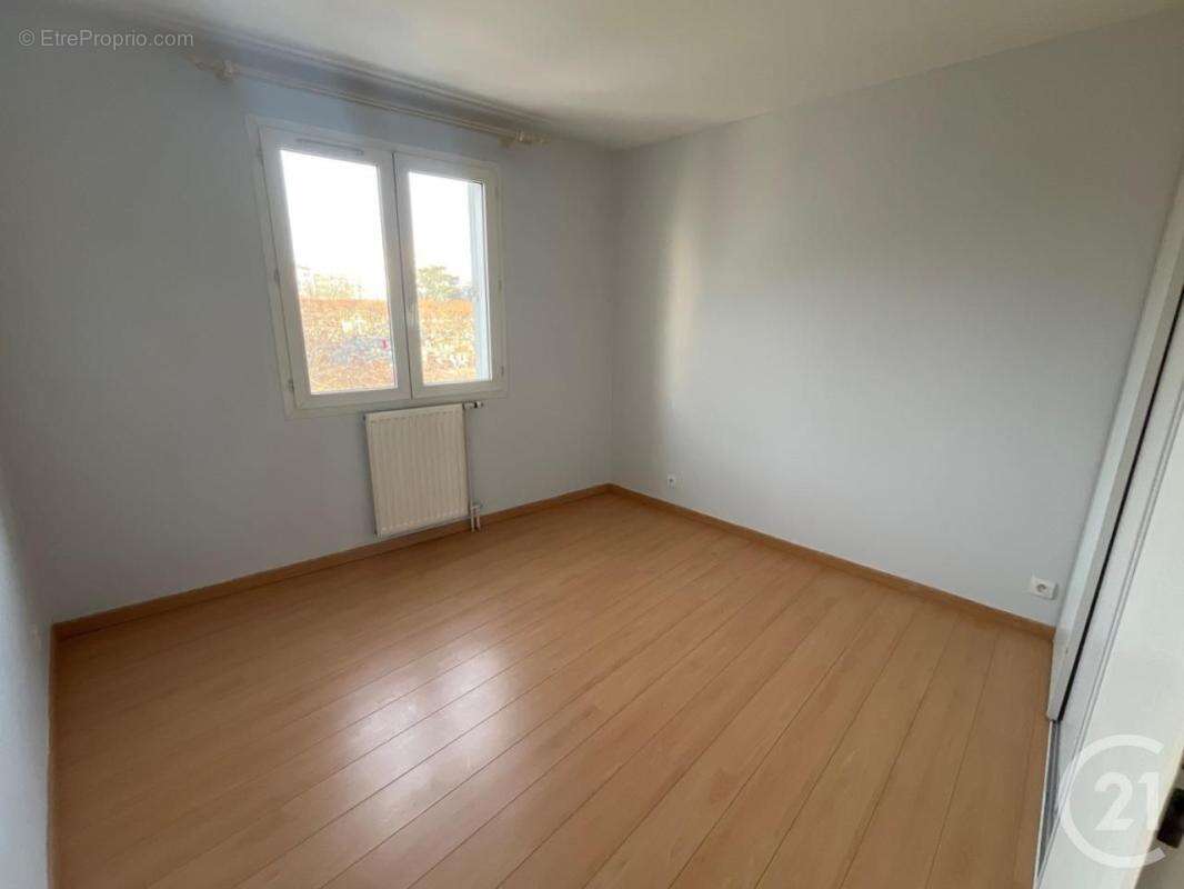 Appartement à BONNEUIL-SUR-MARNE